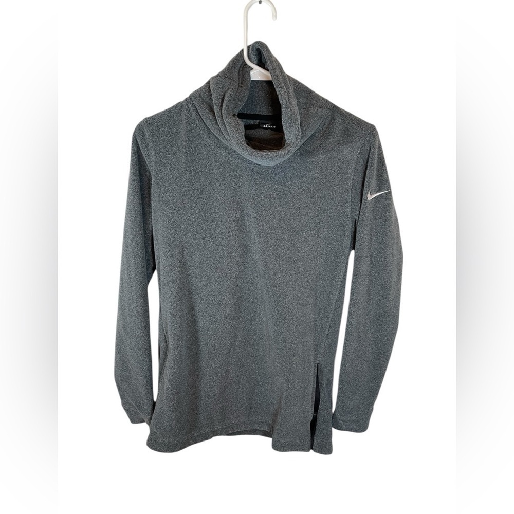 Nike Dri-Fit Women’s Turtleneck Fleece Pullover